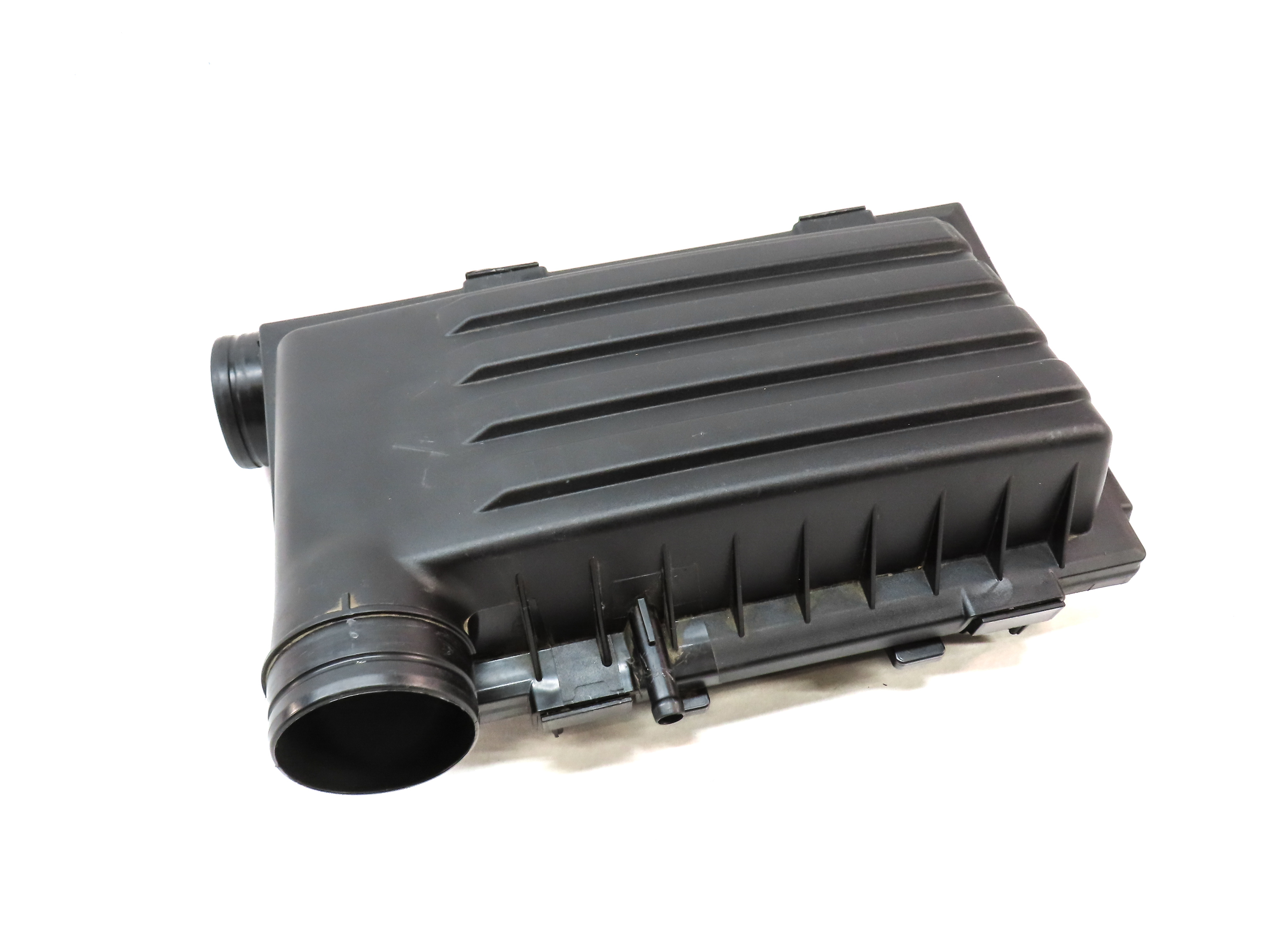 2016-2017 AUDI A3 (8V) 1.4L HYBRID ENGINE (CXUA) AIR FILTER BOX 04E129611G — exact item pictured